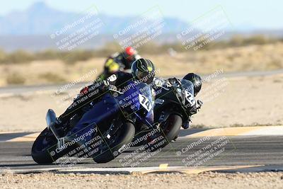 media/Dec-06-2025-CVMA (Sat) [[4a896cc04c]]/Race 8- Formula 40 MW and LW/